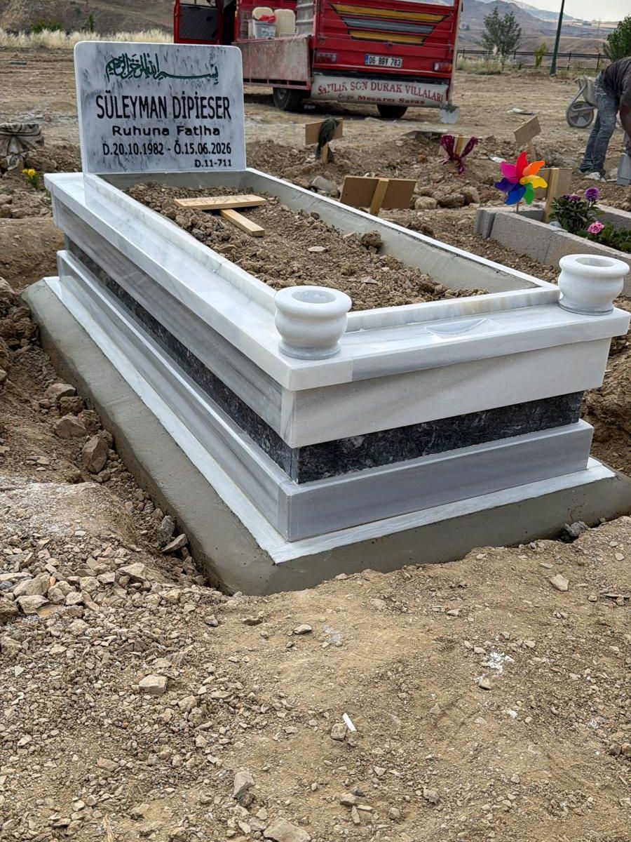 Mermer mezar modeli, gerçek işimiz