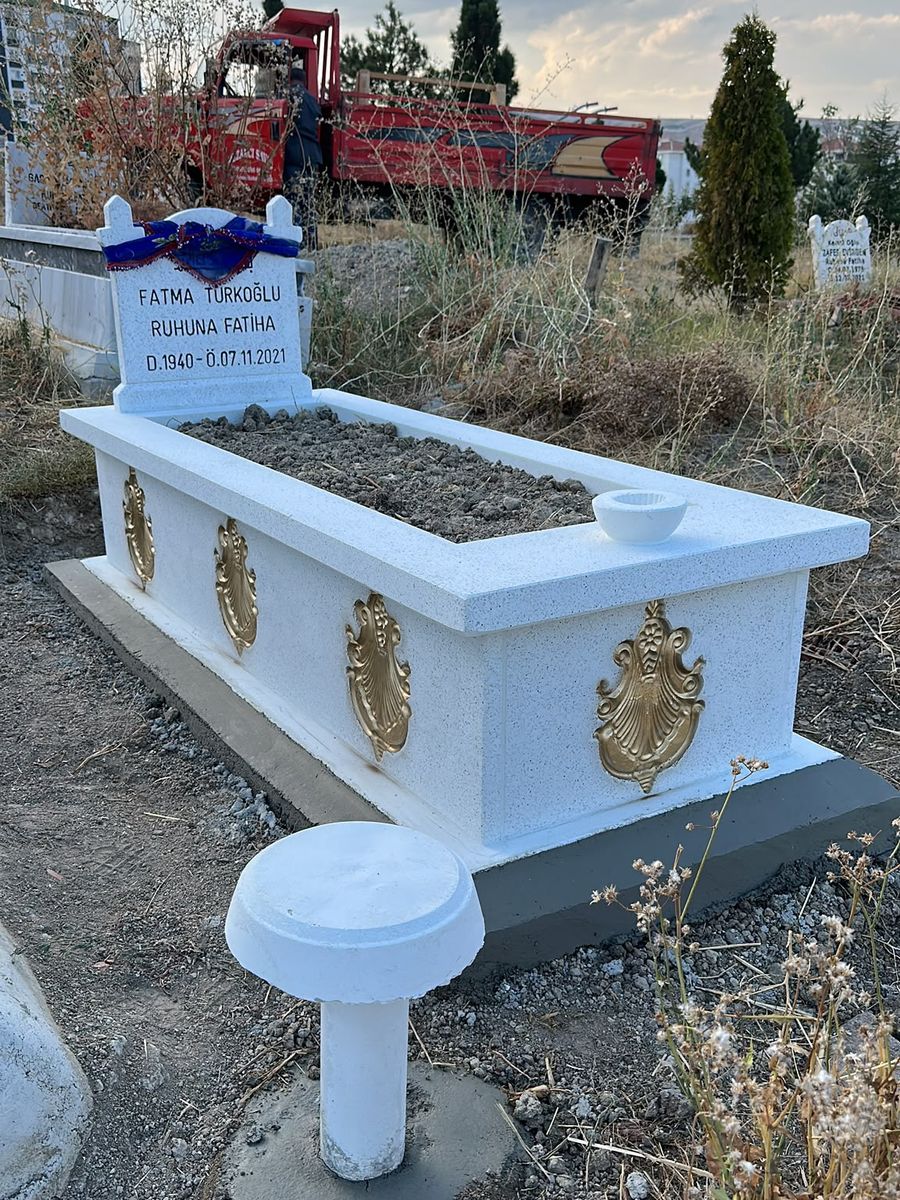 Mozaik mezar modeli, gerçek işimiz