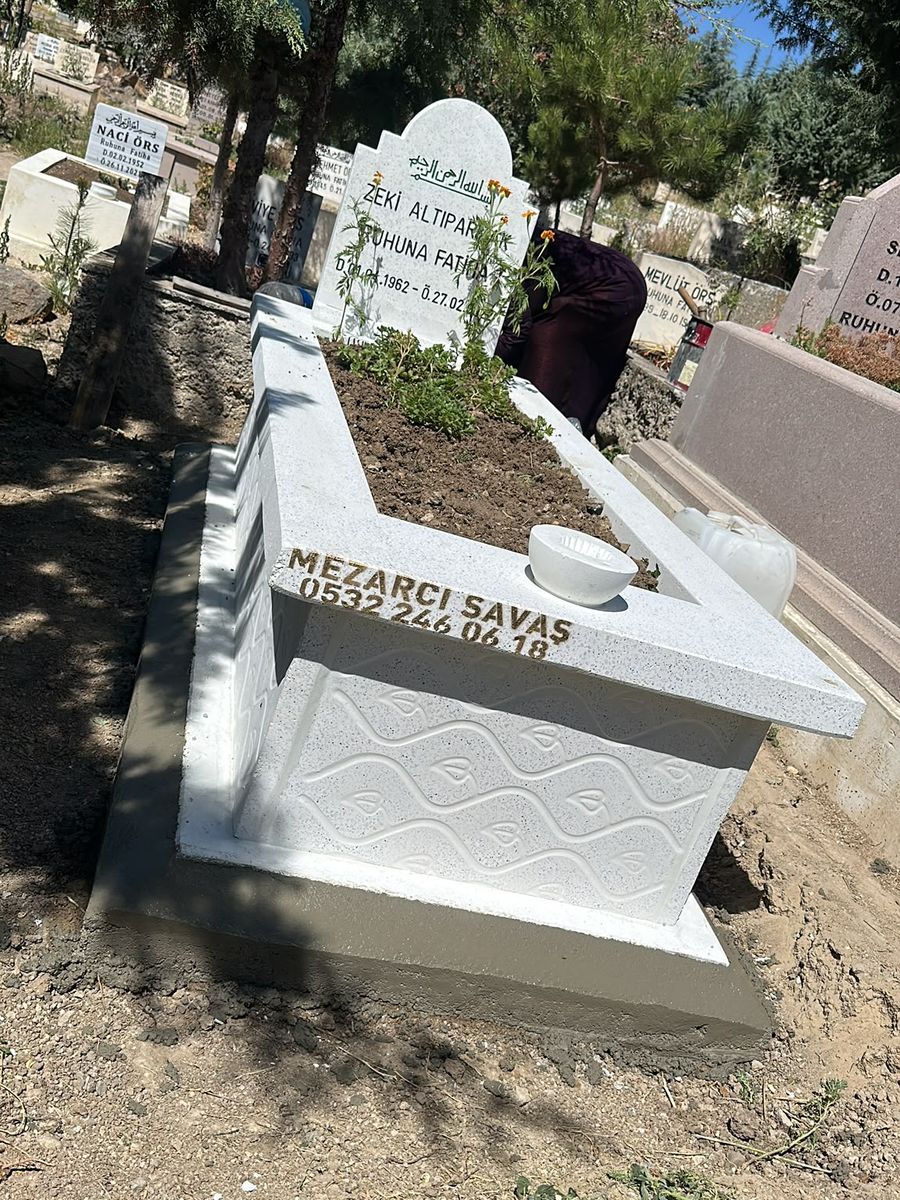 Mozaik mezar modeli, gerçek işimiz